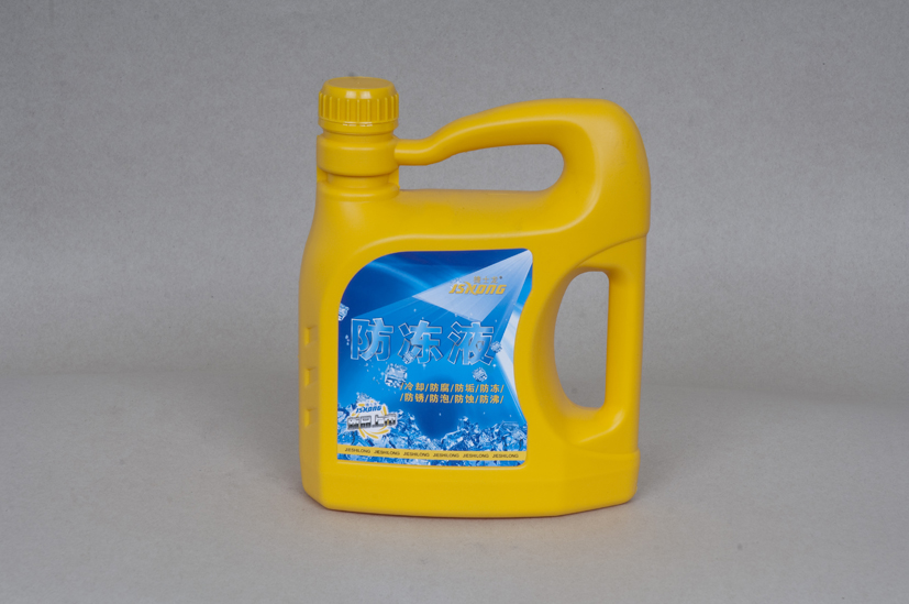 ��  ��  Һ  2KG